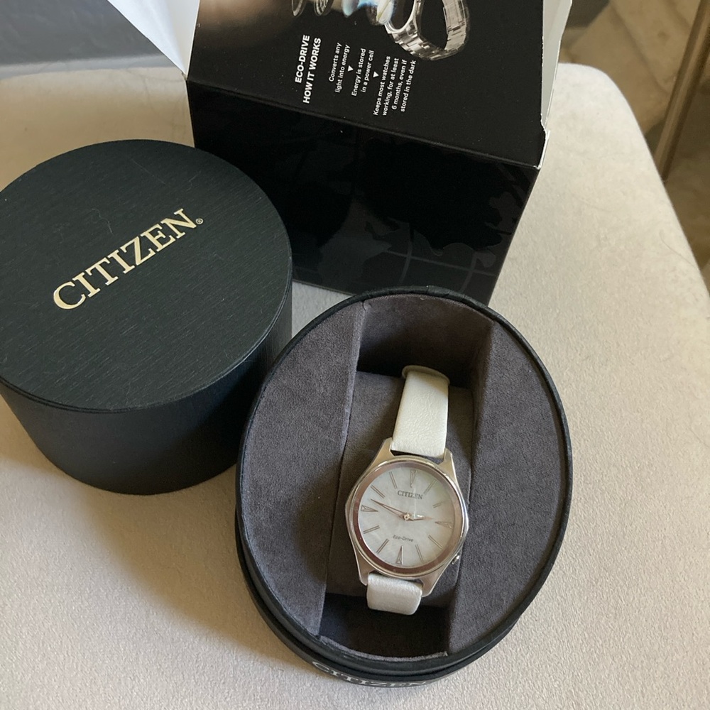 Like new Citizen women eco drive watch
